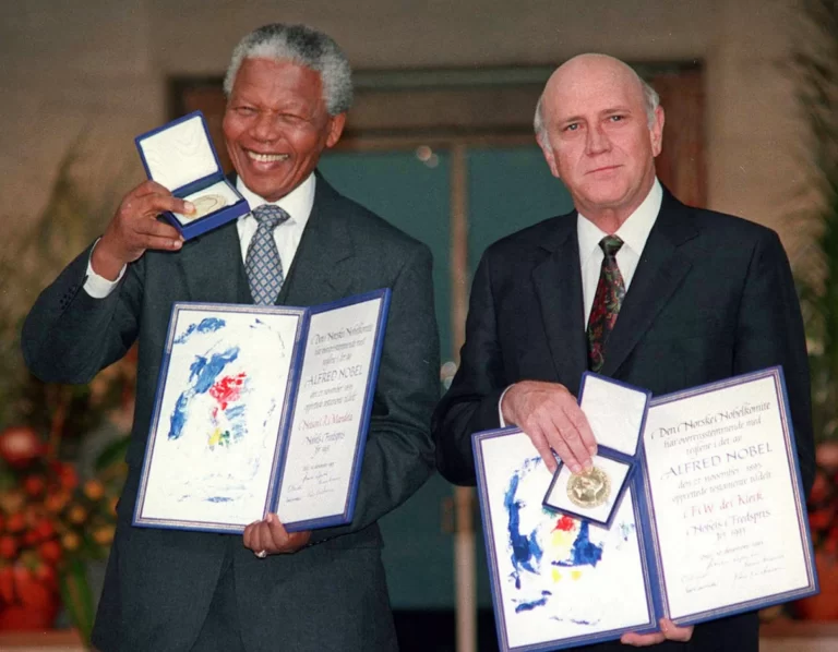 The last president of apartheid South Africa, FW de Klerk dies at age 85