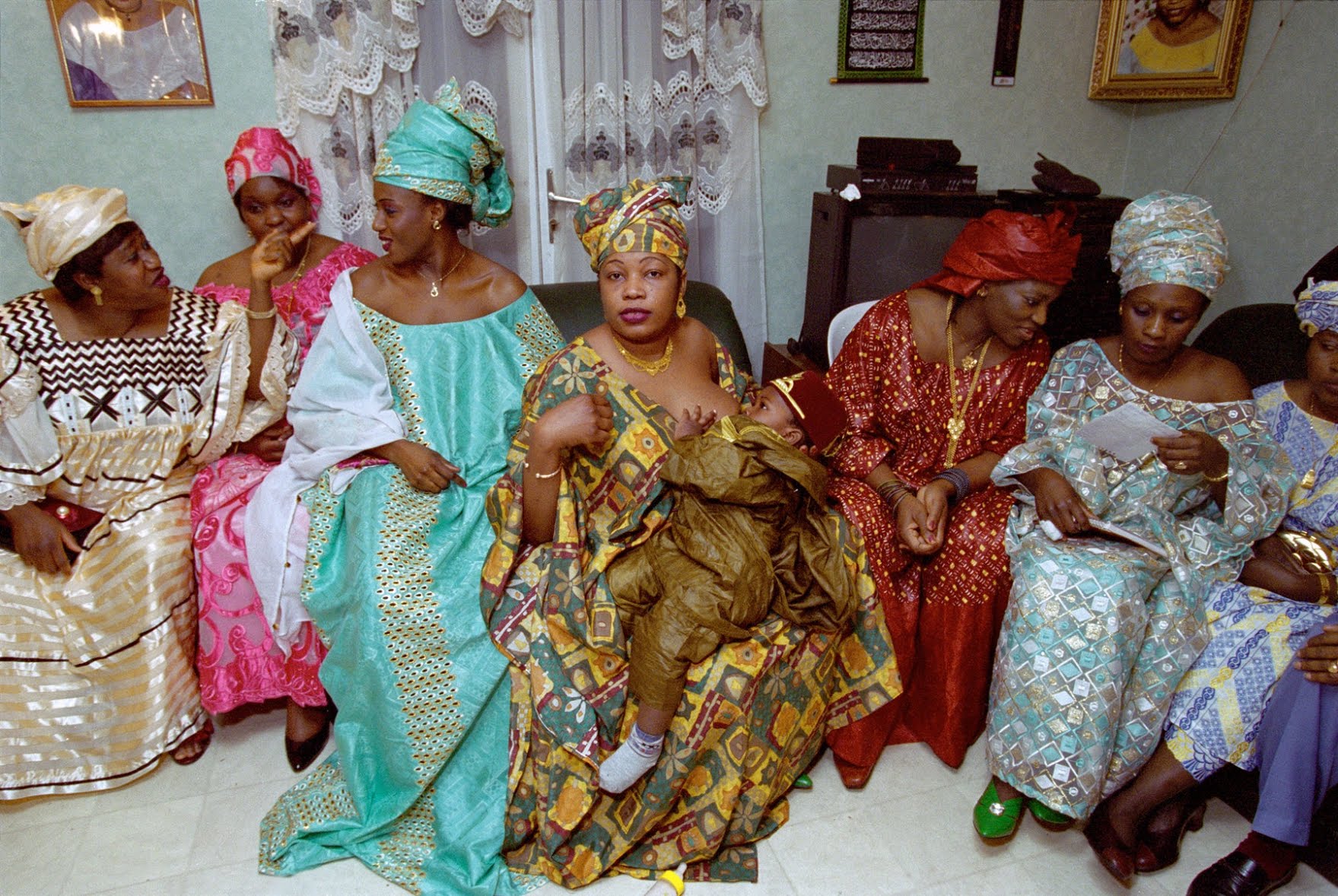 Black Lifestyle: A Photoshoot Dedicated to the Fashion Style of the Aunties