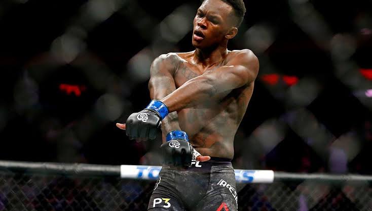 Israel Adesanya successfully defends his title against Robert Whittaker