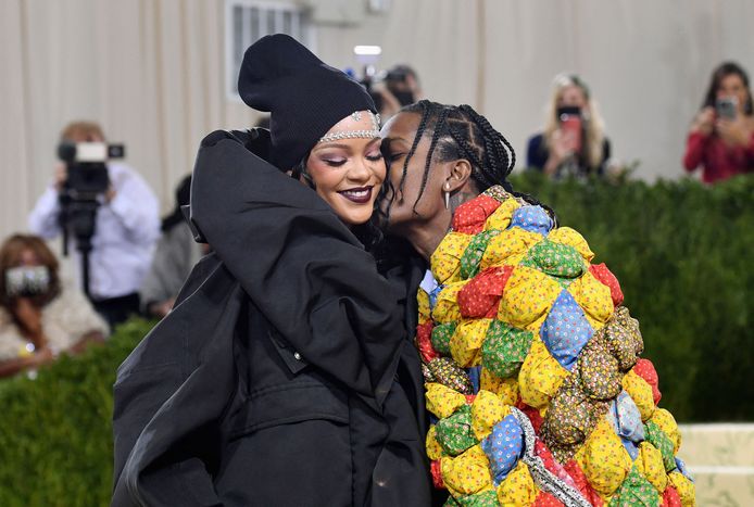 Rihanna Opens Up About Privately Falling in Love With A$AP Rocky And What Her Pregnancy Has Been Like | I LOVE AFRICA