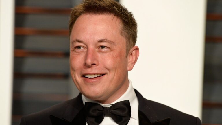 South African Born Billionaire, Elon Musk, Buys Twitter For $44bn