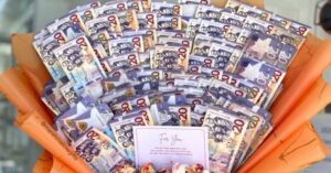 Ghana warns public against using cedi notes as gift hampers