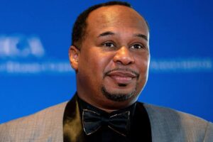 ‘The Daily Show’s’ Roy Wood Jr. to Headline 2023 White House Correspondents’ Dinner