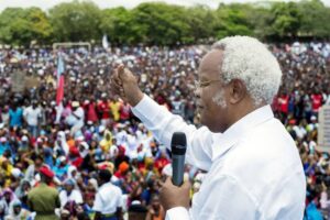 Former Tanzanian Prime Minister Edward Lowassa Passes Away at 70