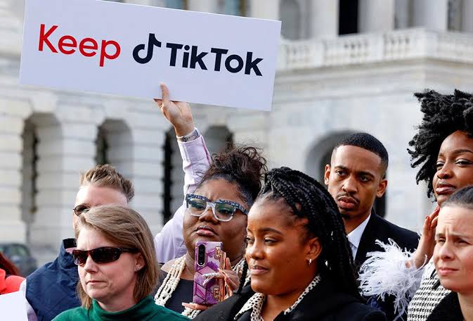 African Americans React to TikTok Ban: Mourning the Loss of Community and Opportunity